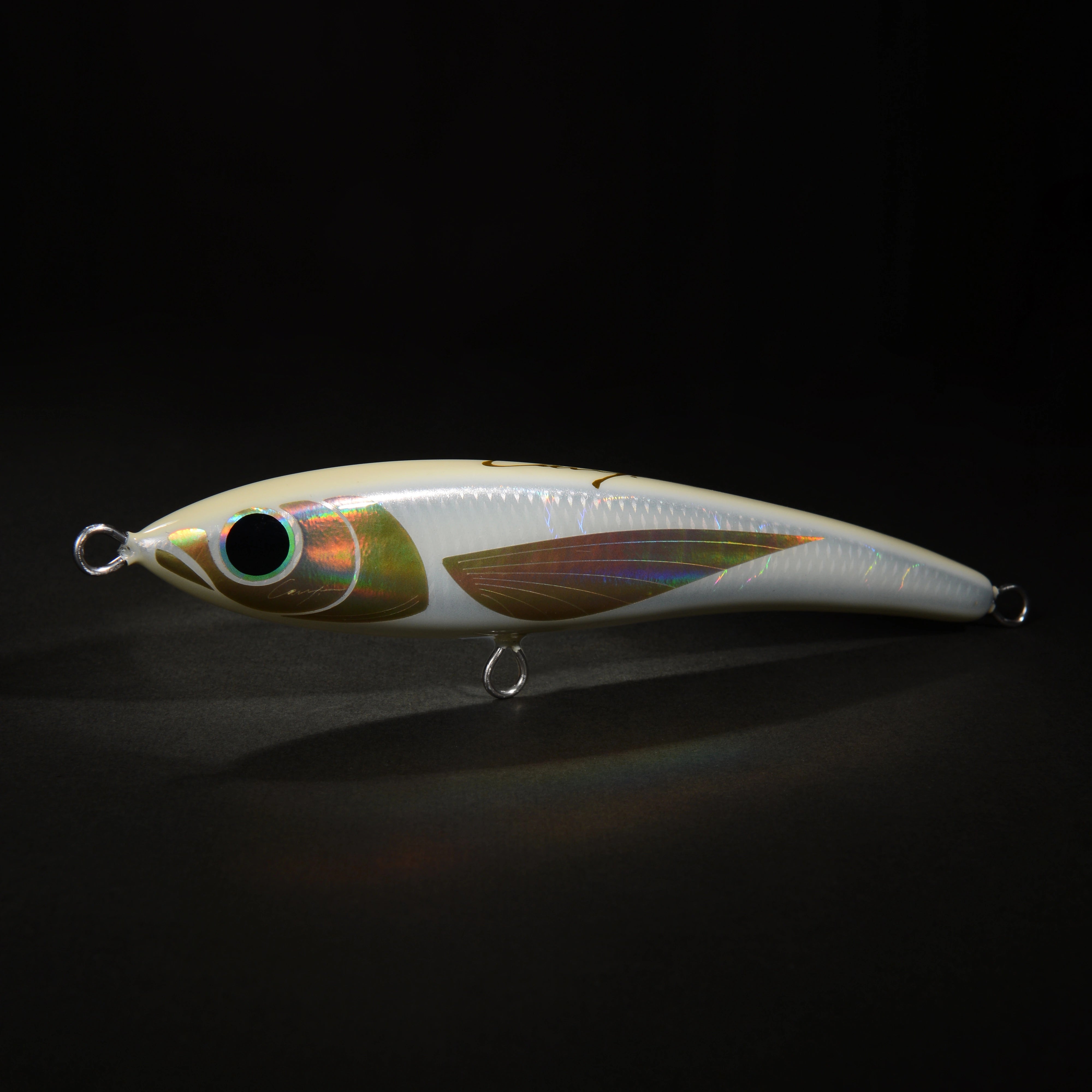 Handmade saltwater fishing lure – hand-painted stickbait tested for GT, tuna, and other predators